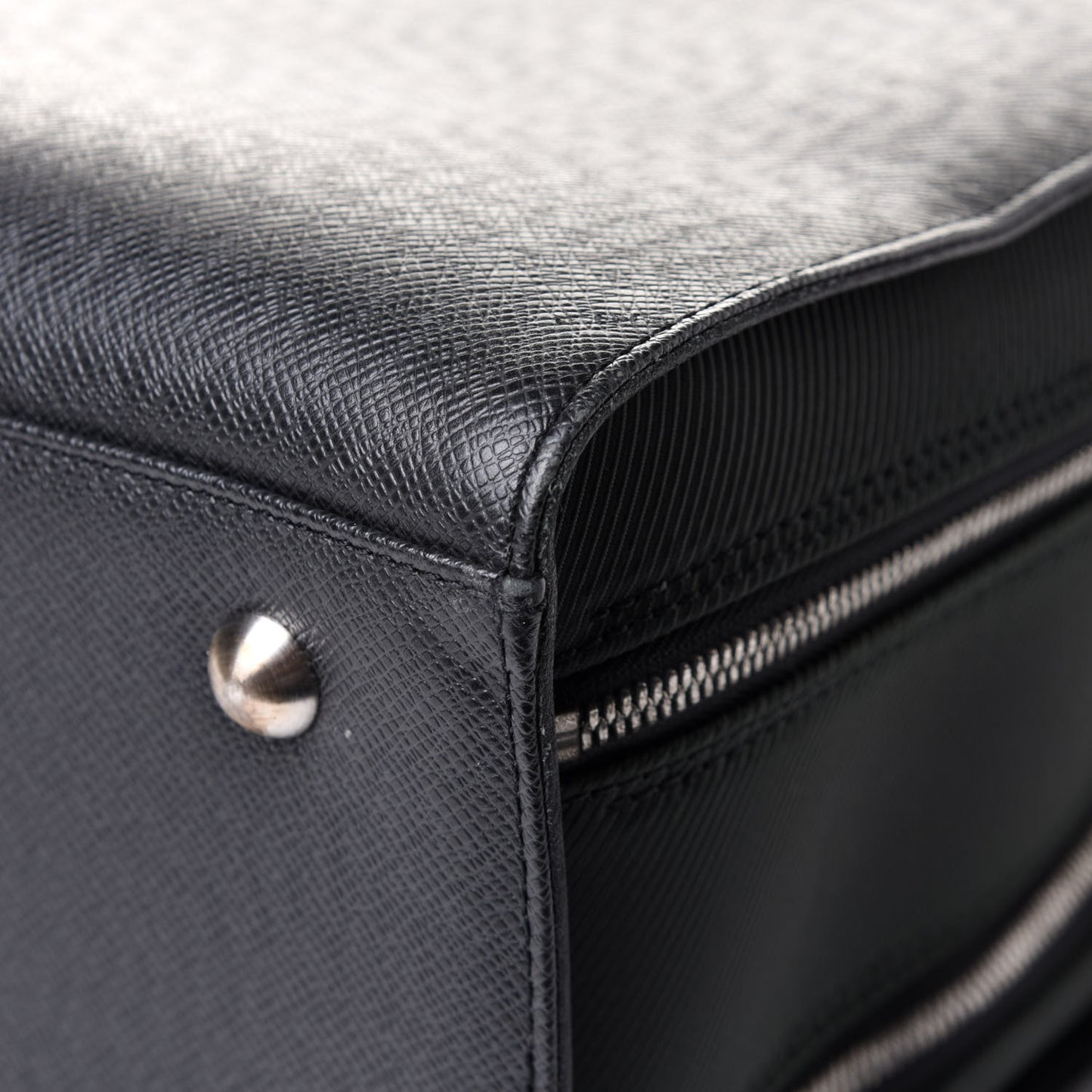 Taiga Briefcase Black