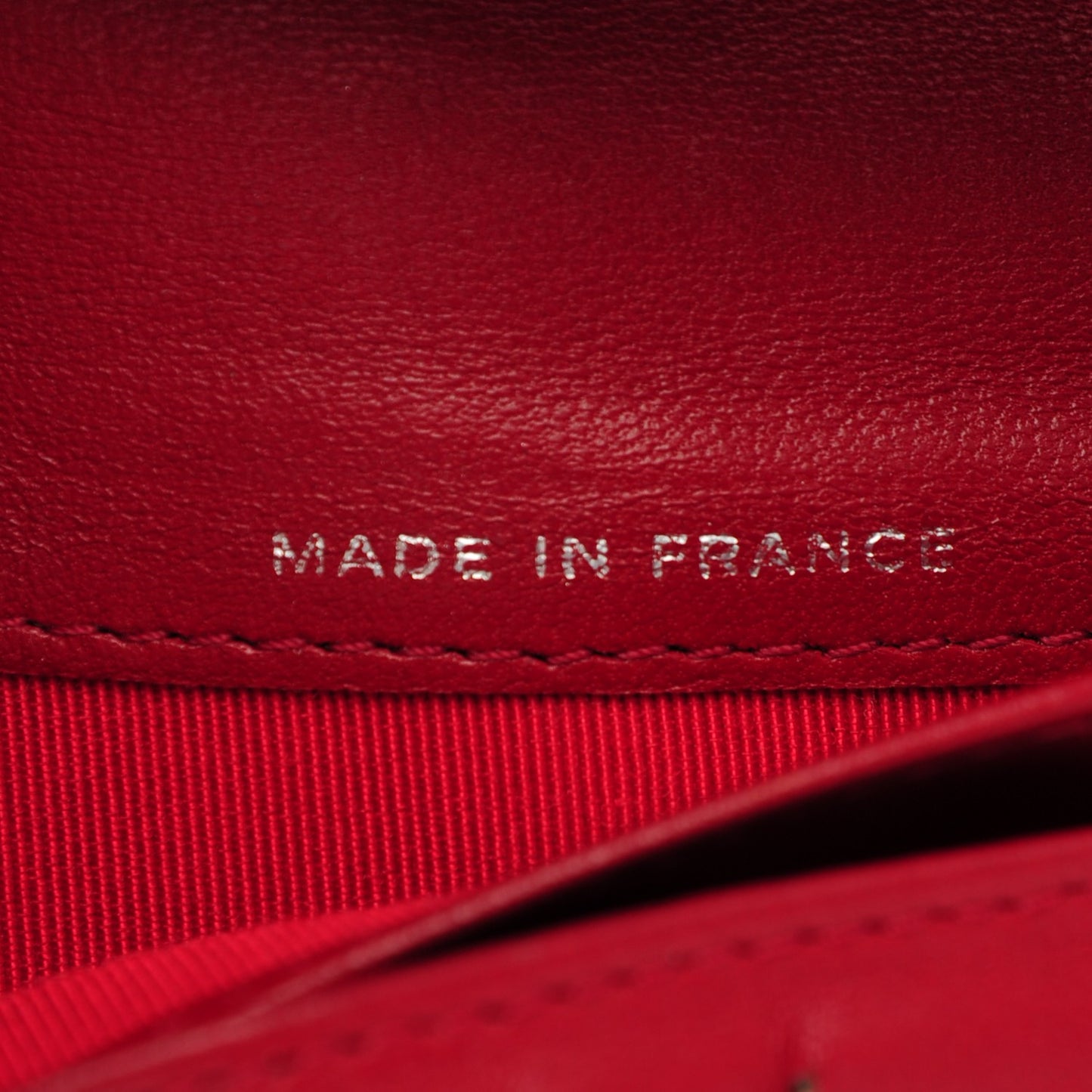 Lizard Quilted Yen Wallet Red