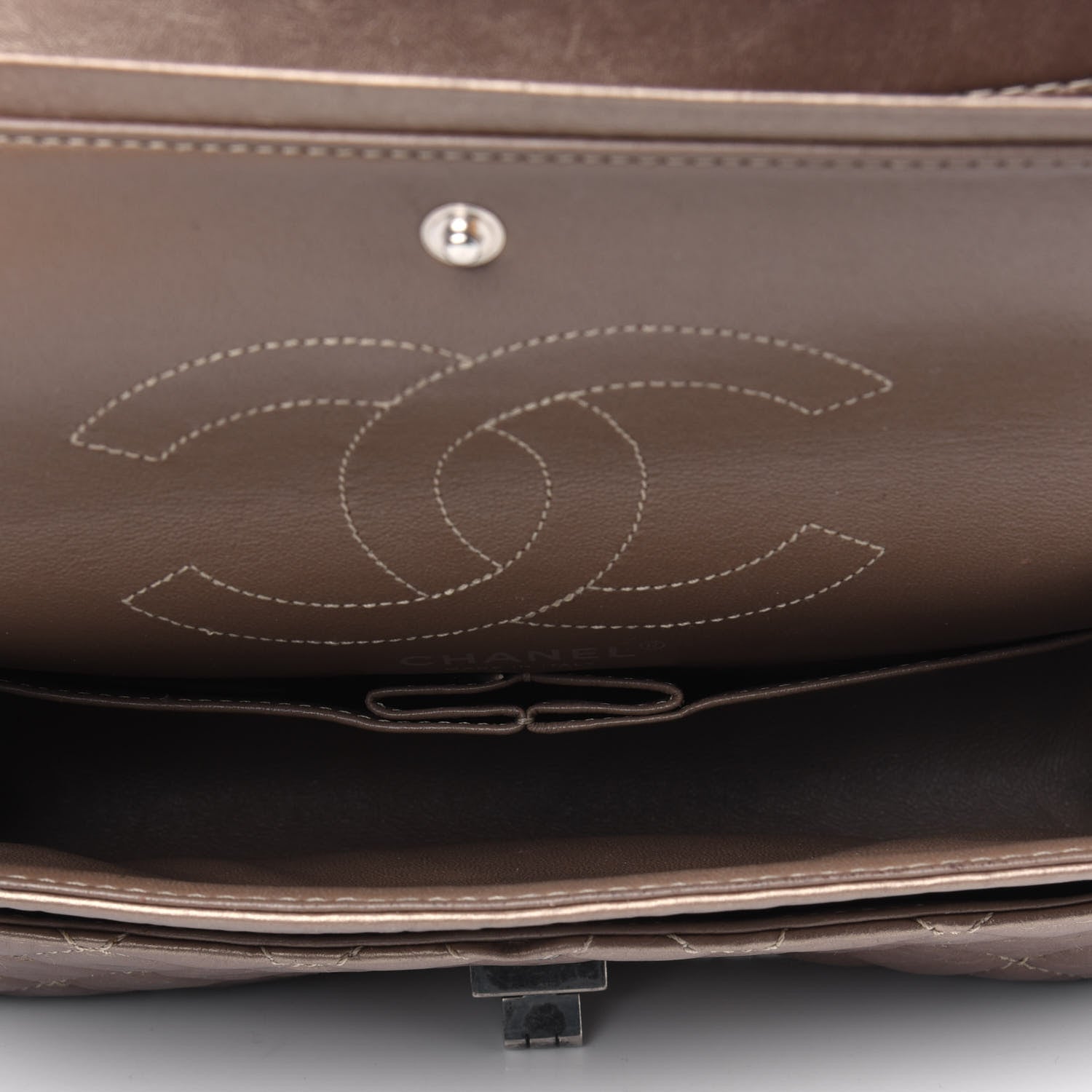 Chanel Metallic Aged Calfskin 2.55 Reissue 225 Flap Bronze 4 of 8