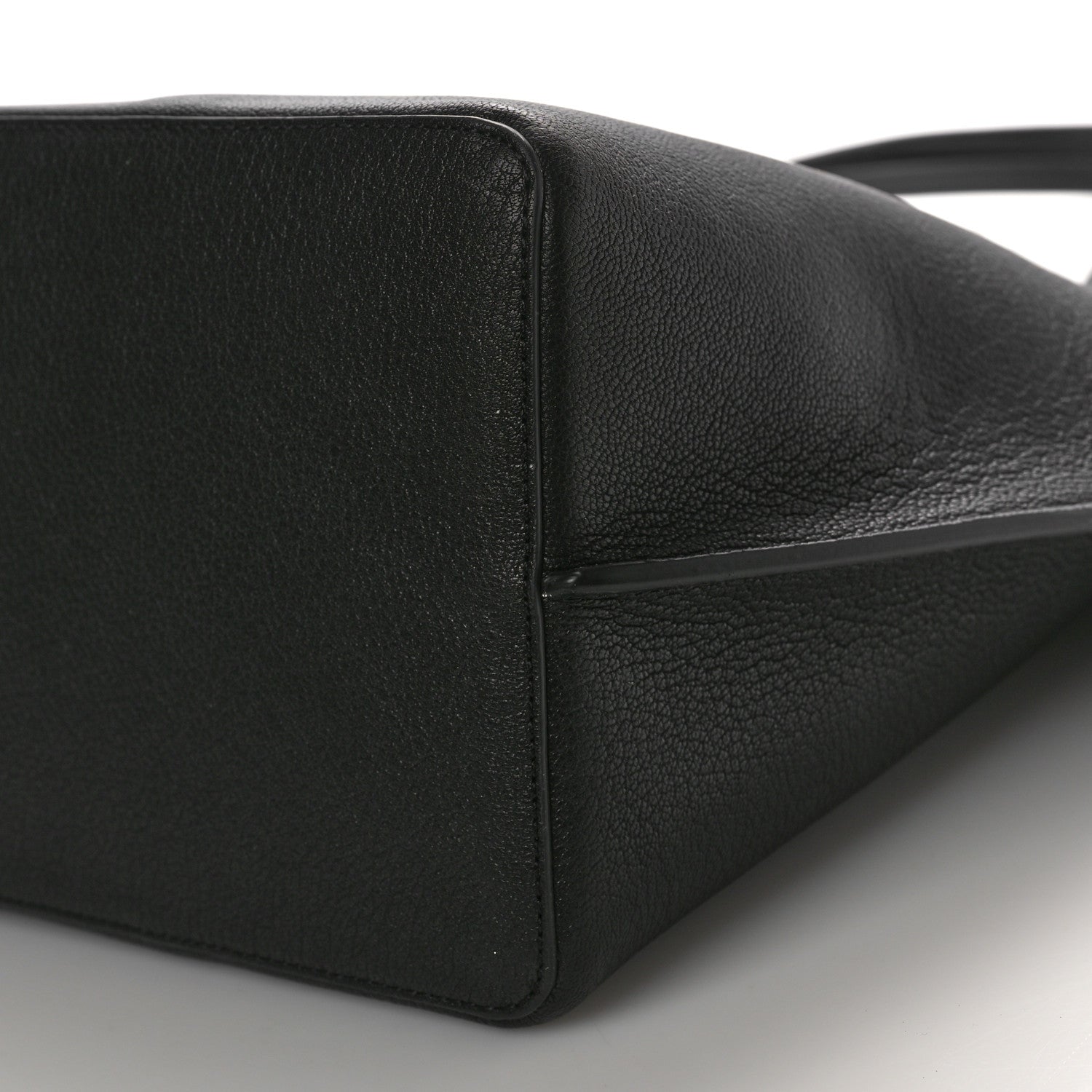 Valentino Garavani Calfskin Large Vlogo Fillme Tote Black 9 of 9