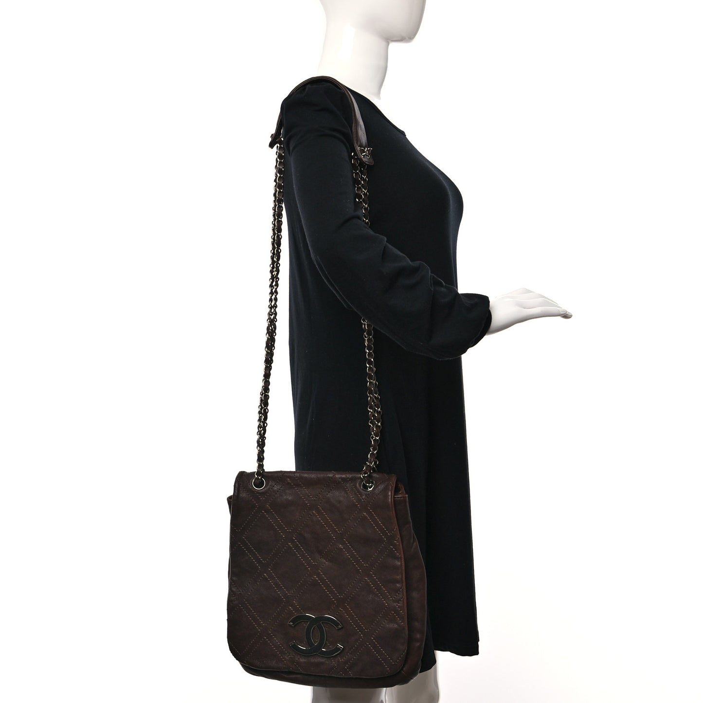 Calfskin Diamond Stitch Large Messenger Brown