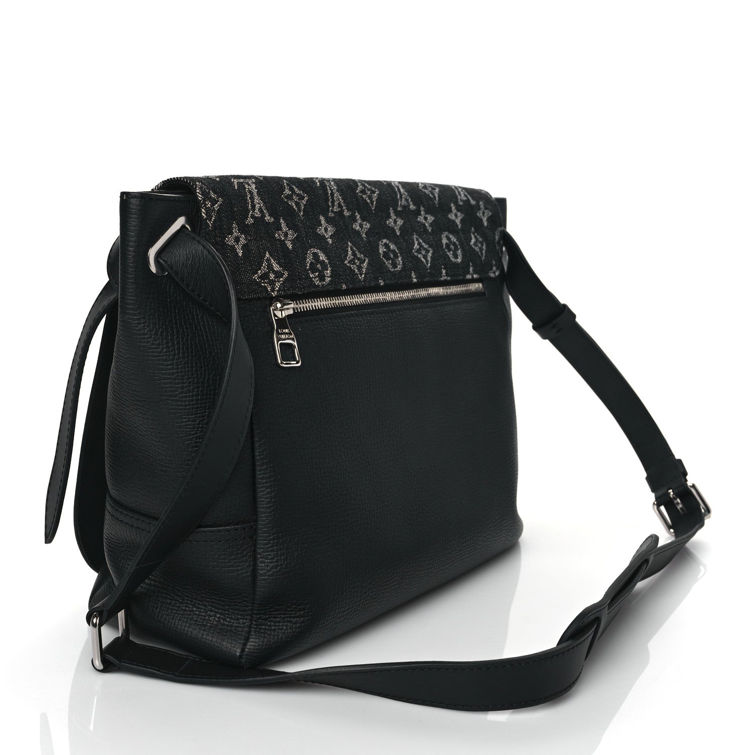 Louis Vuitton X NIGO Taurillon Monogram Denim Drip Besace Tokyo Black 2 of 9