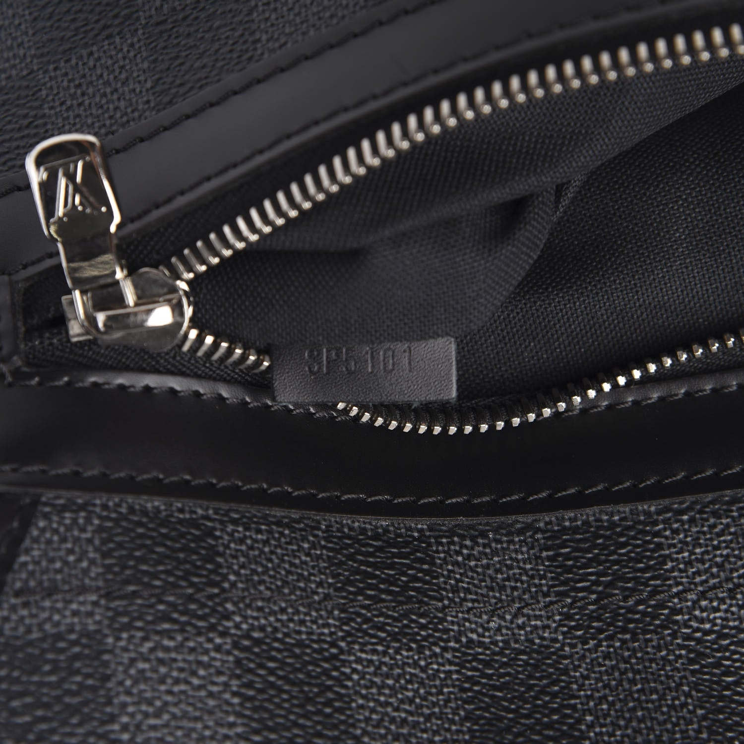 Louis Vuitton Damier Graphite Daniel MM 6 of 9