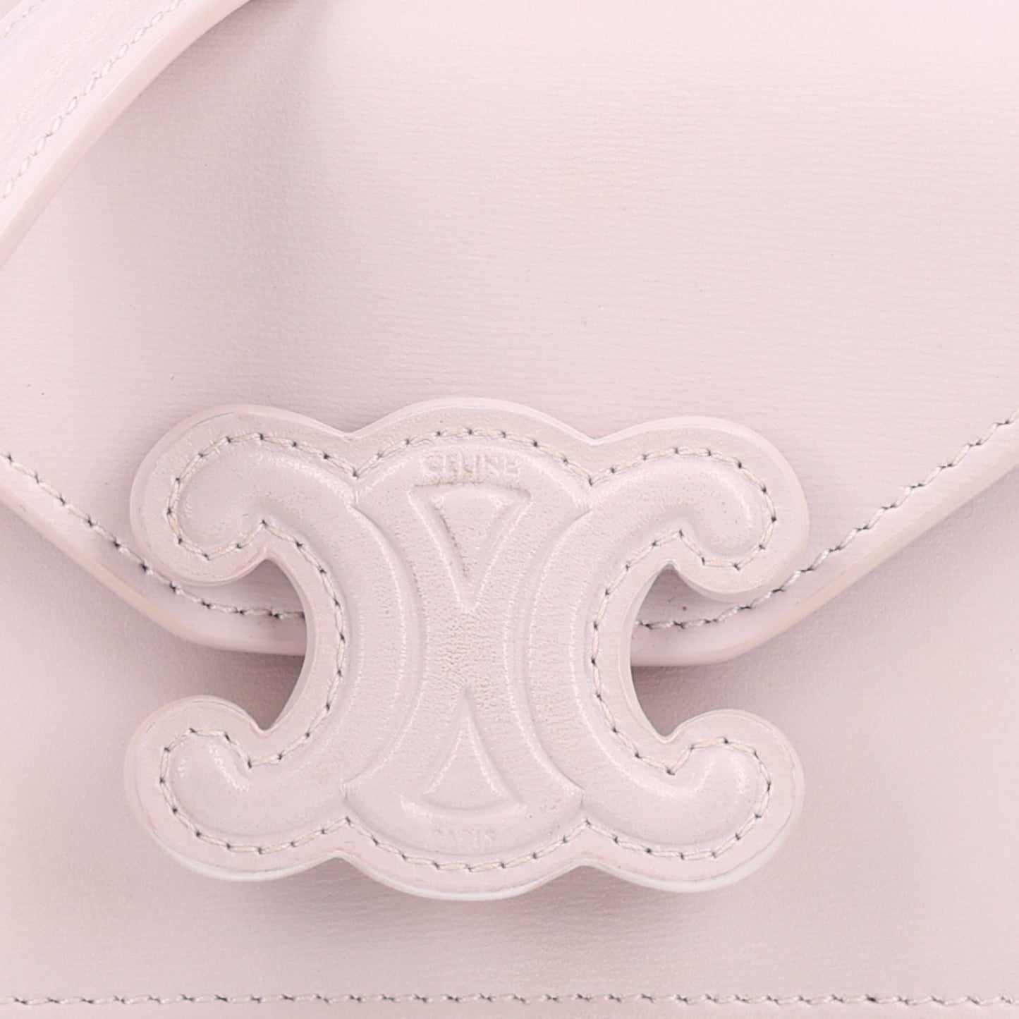 Shiny Calfskin Triomphe Card Holder on Chain Poudre
