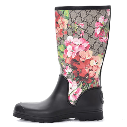 Gucci GG Supreme Monogram Blooms Flat Rubber Boots 39 Beige Multicolor 1 of 10