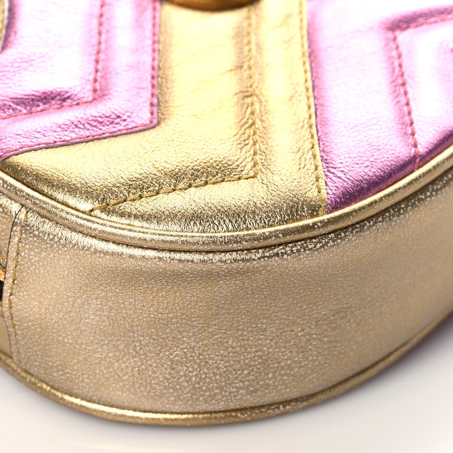 Gucci Metallic Nappa Matelasse Heart GG Marmont Belt Bag 85 34 Oro Vecchio Rosa 10 of 11