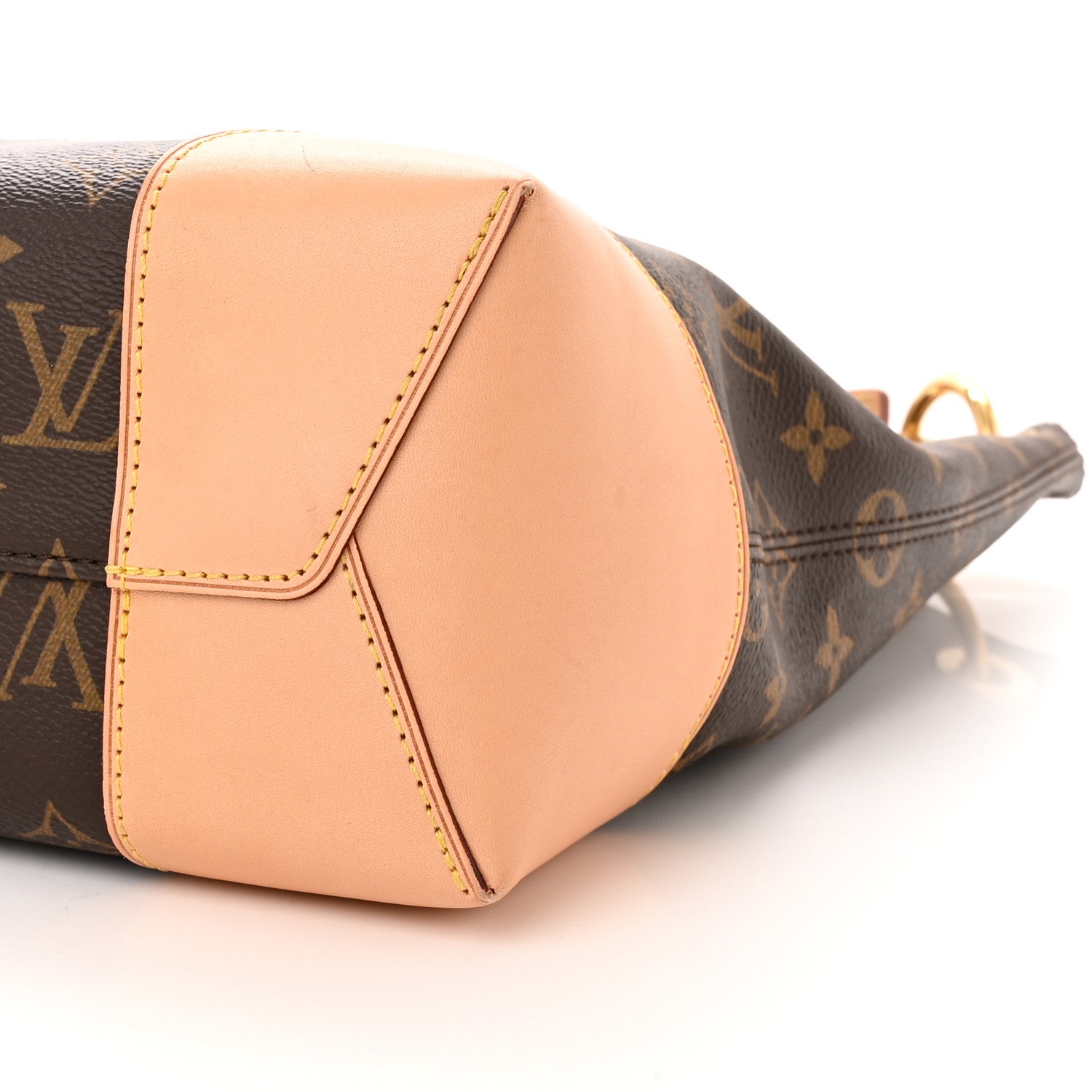 Louis Vuitton Monogram Berri MM 10 of 10