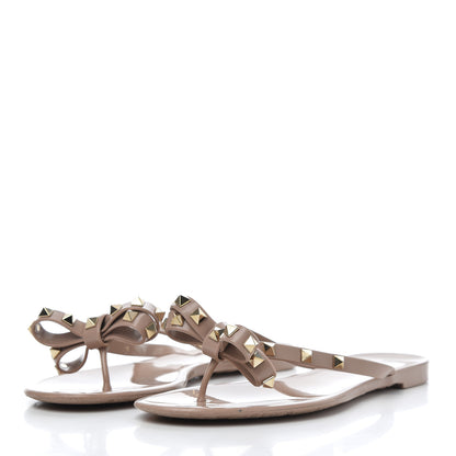 Valentino Garavani PVC Jelly Rockstud Bow Thong Sandals 41 Poudre 3 of 18