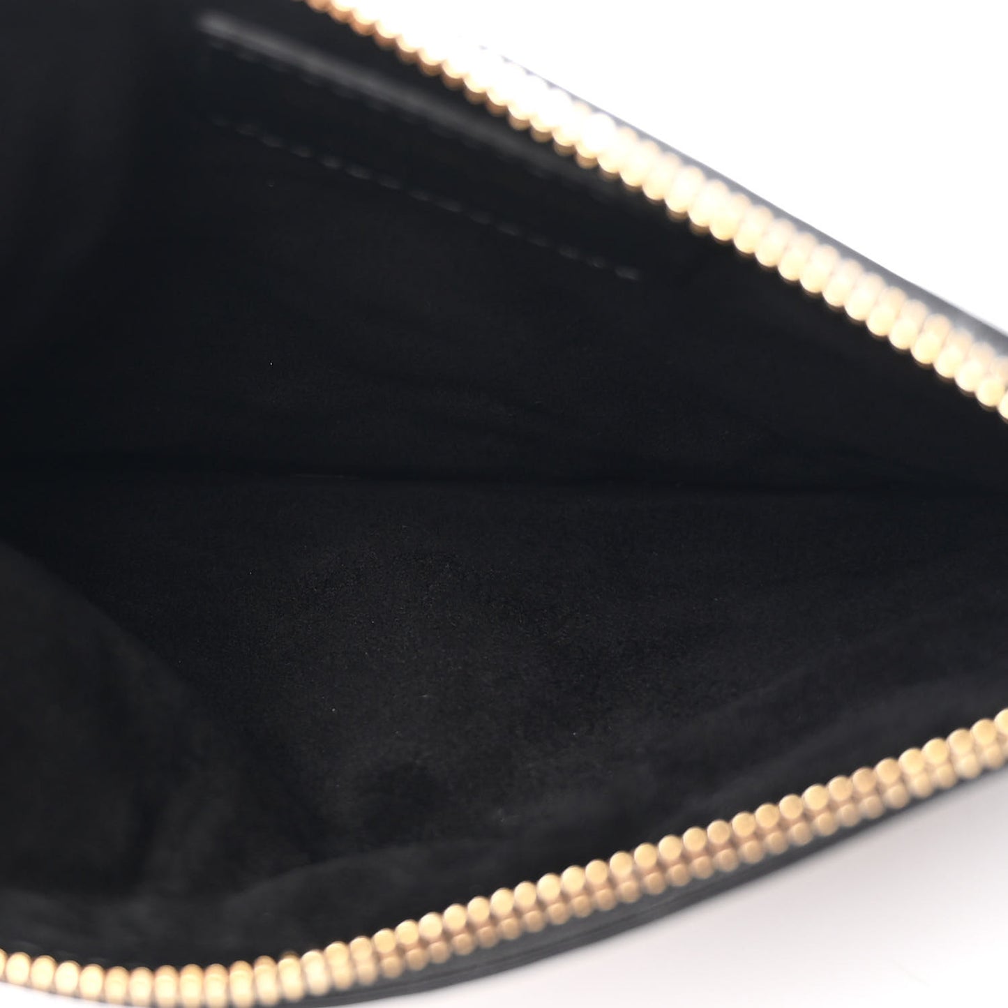 Calfskin Macrocannage Medium Toujours Black