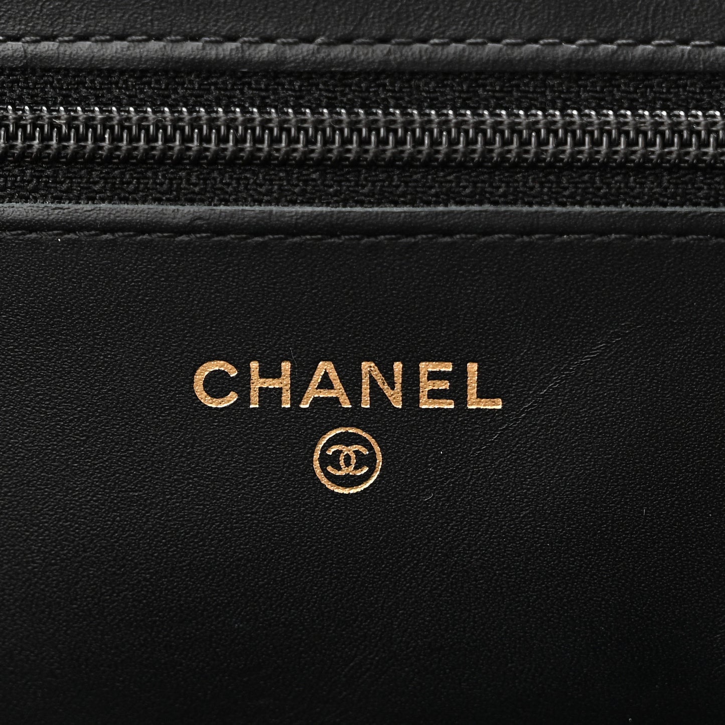 Aged Calfskin Lucky Charms Casino 2.55 Reissue Wallet on Chain WOC Black
