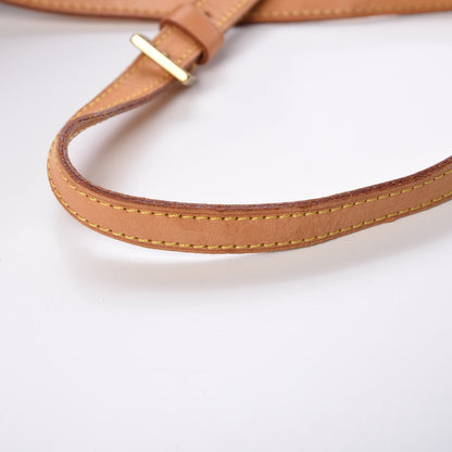 Louis Vuitton Monogram Trotteur 10 of 18