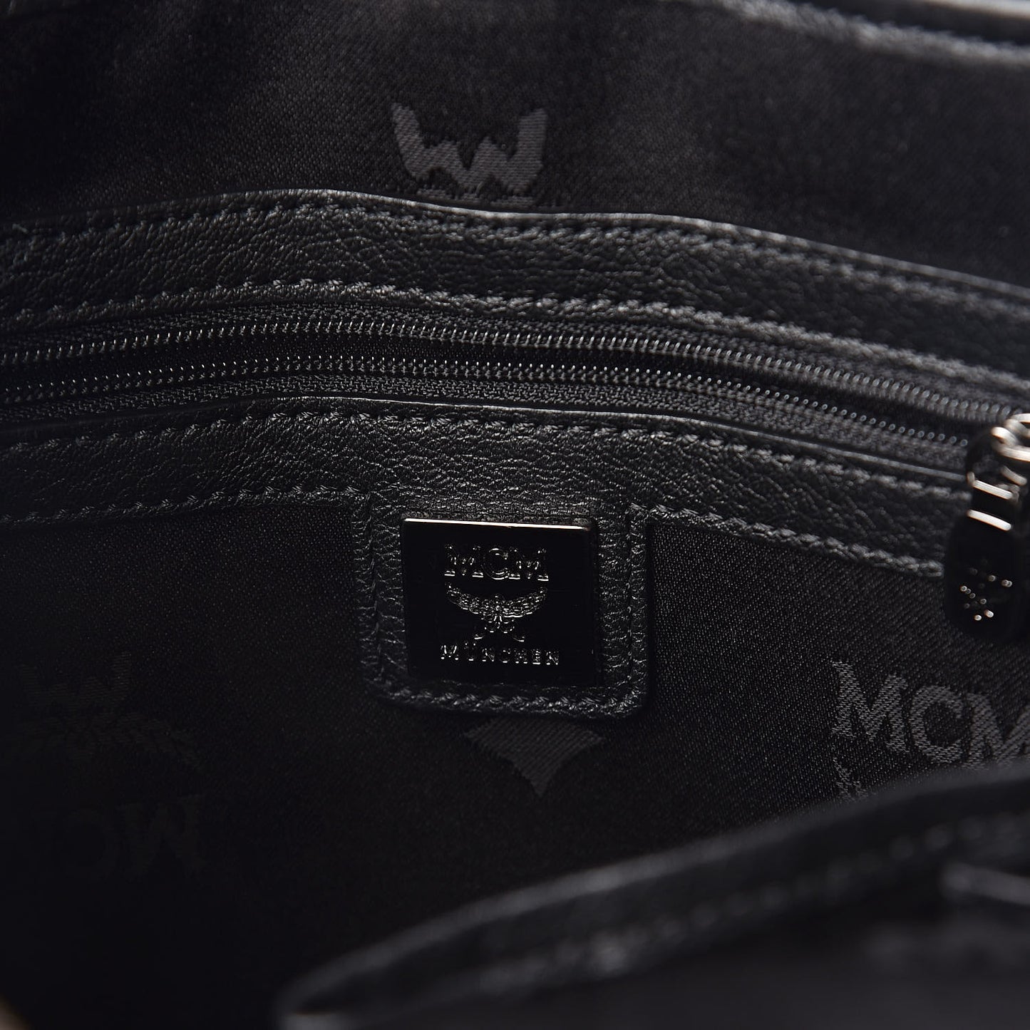 Visetos Studded Small Stark Backpack Black