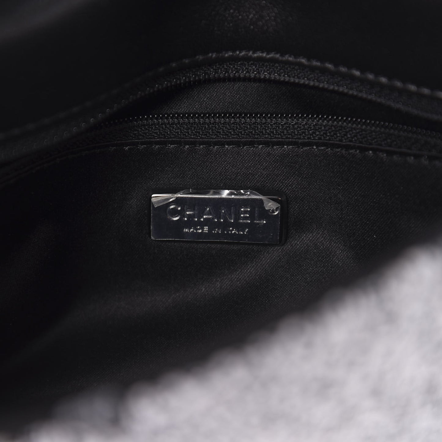 Sequin CC Logo Small Single Flap White Black