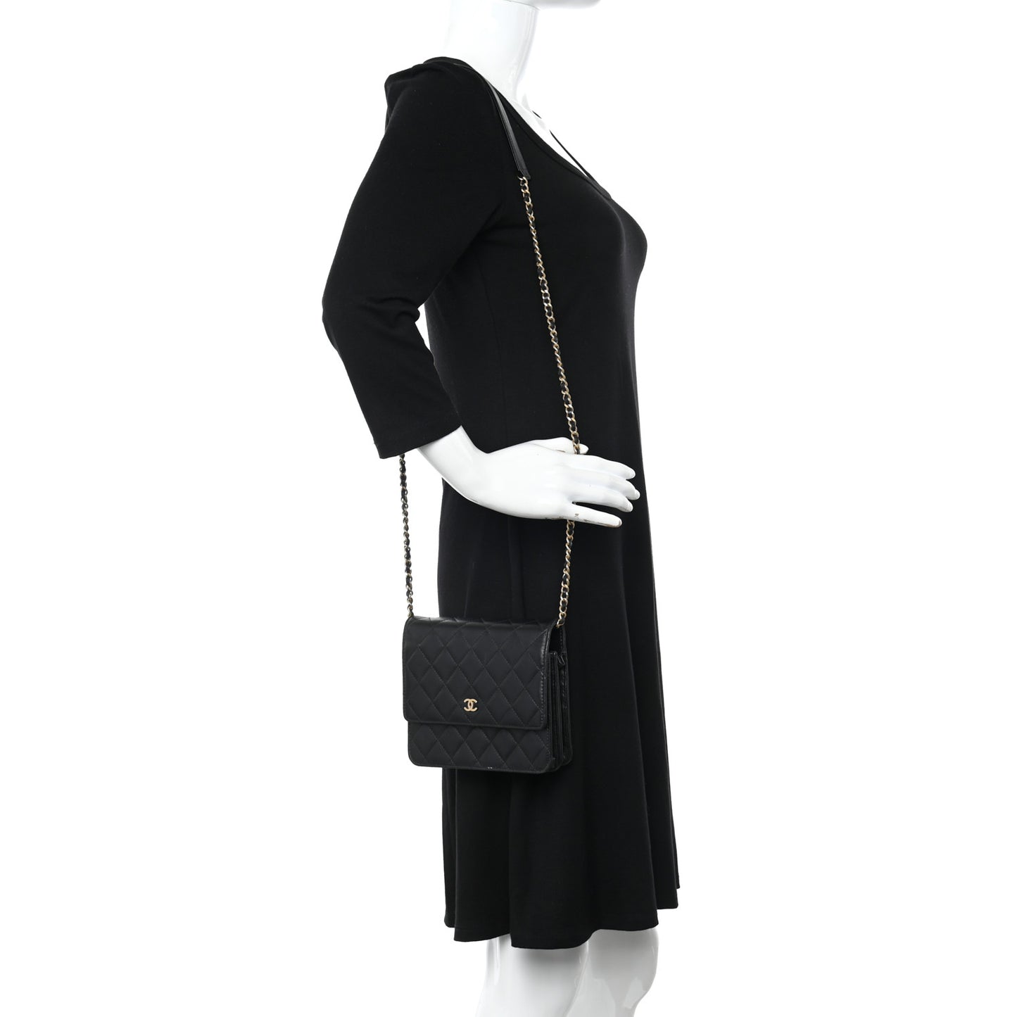 Lambskin Quilted Square Wallet On Chain WOC Black
