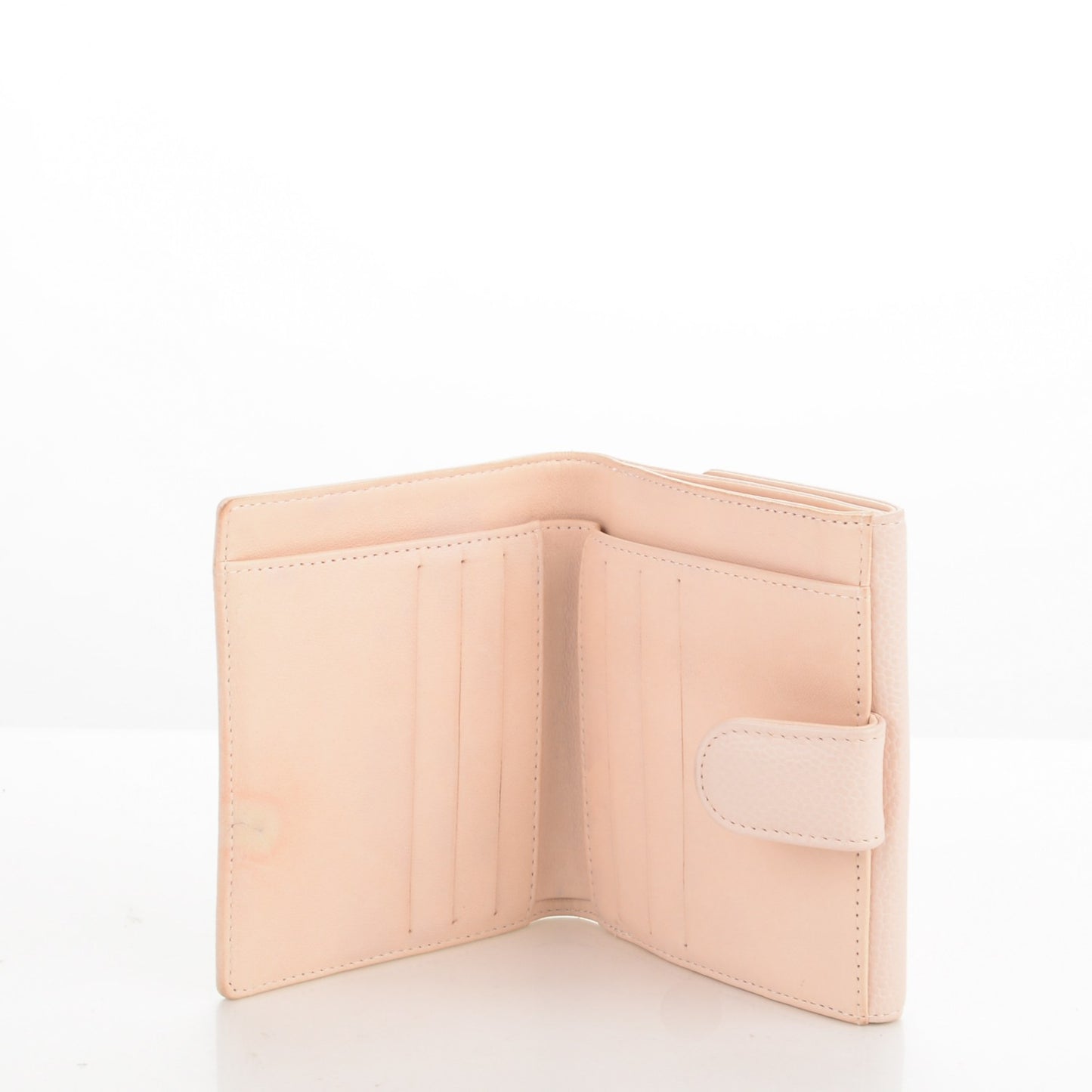 Caviar Compact Timeless CC Wallet Light Pink