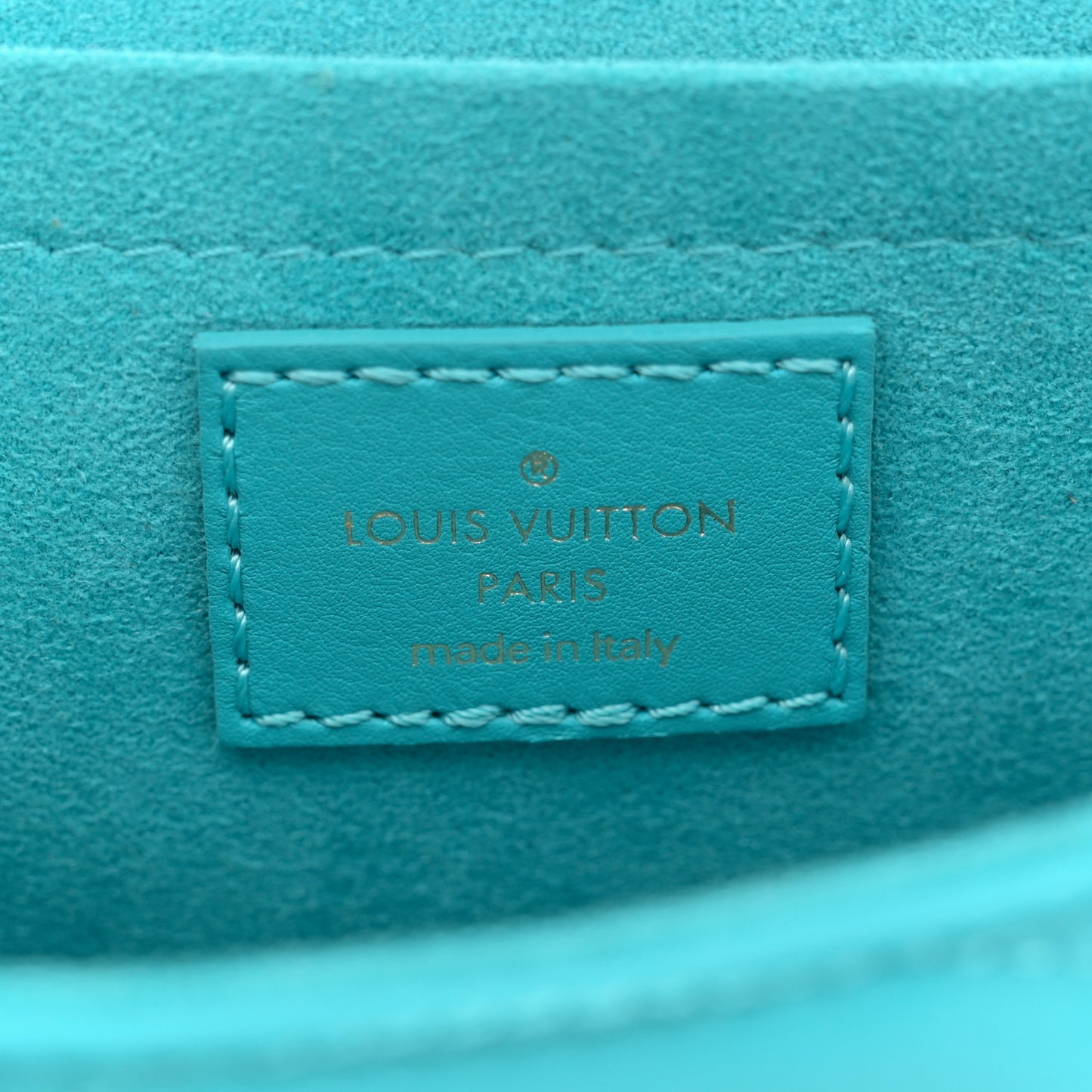 Calfskin New Wave Chain PM Malibu Green