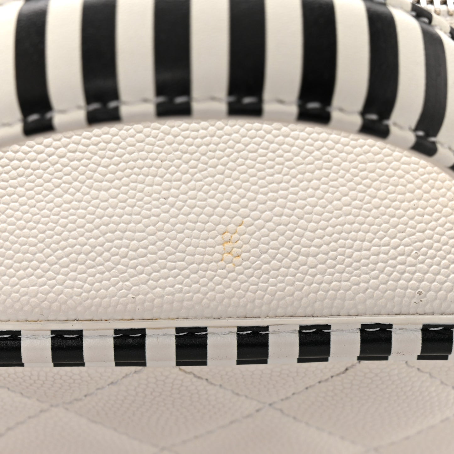 Caviar Quilted Striped Medium CC Filigree Vanity Case White Black