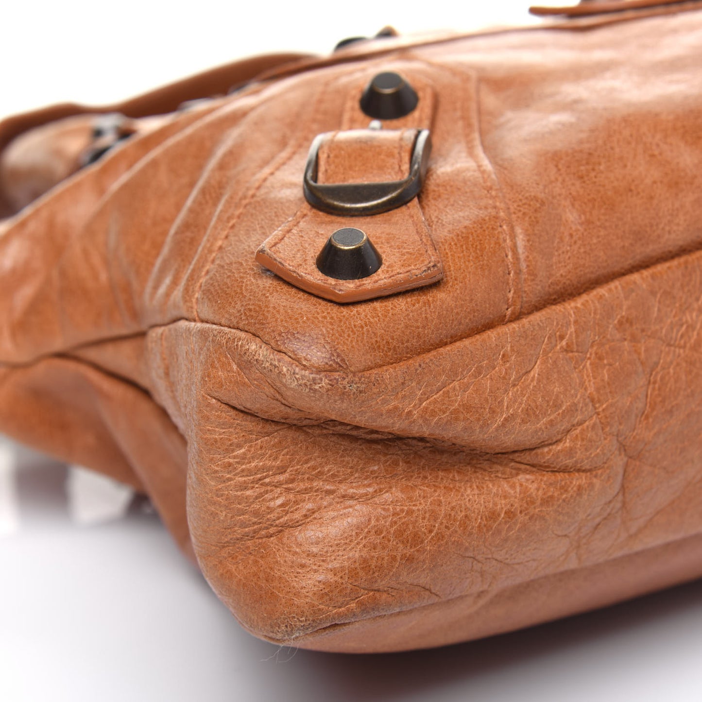 Chevre Classic Hardware First Camel