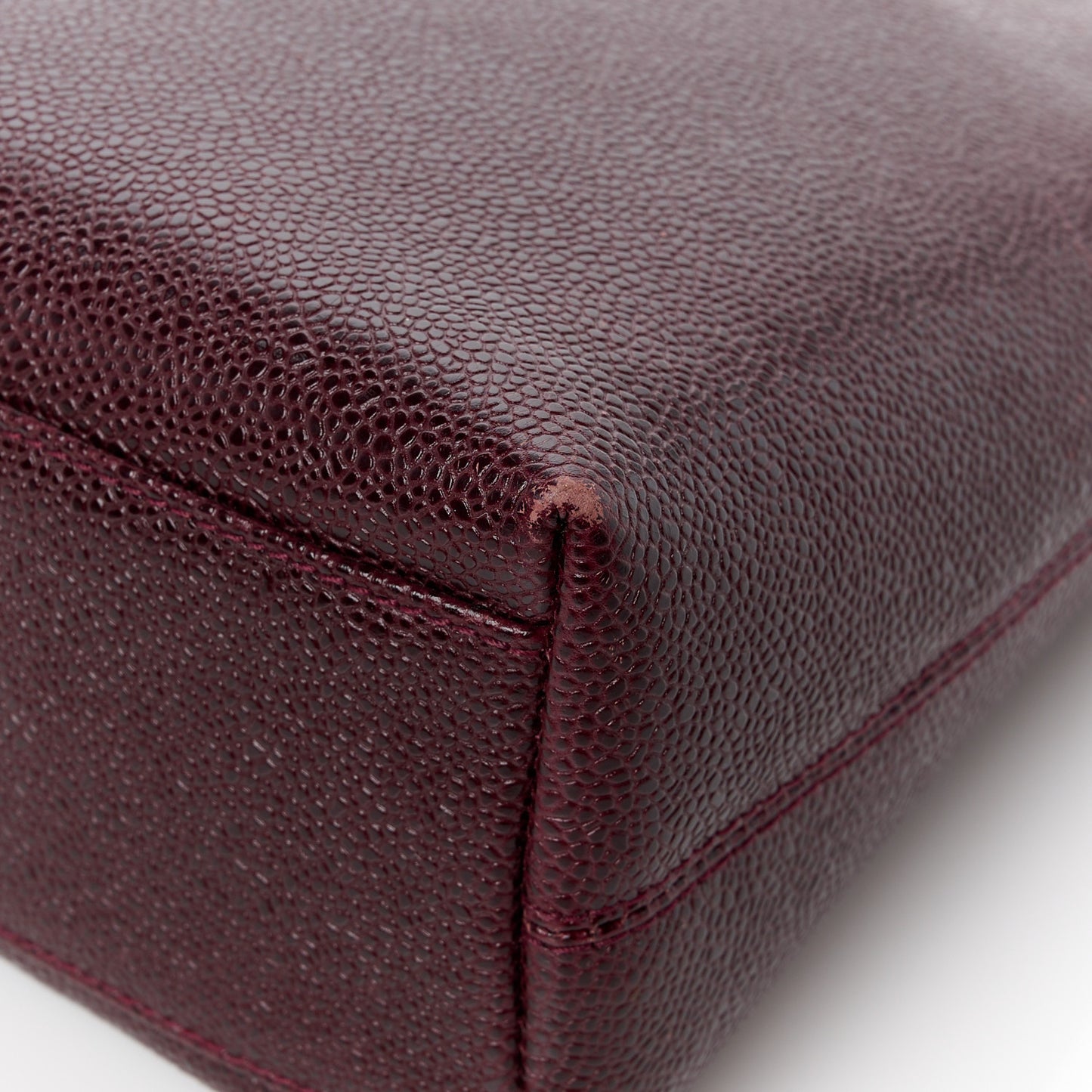Caviar Shoulder Bag Bordeaux