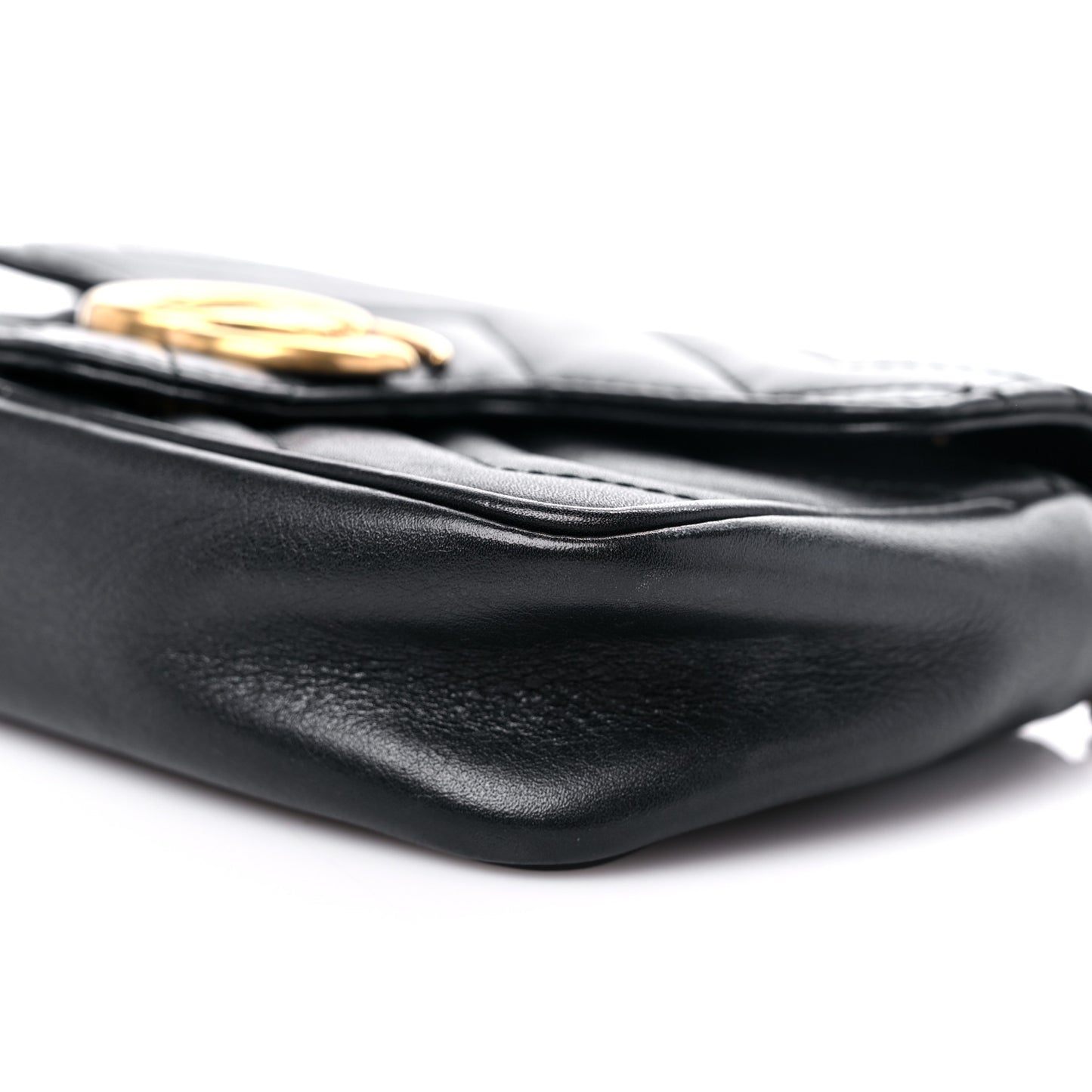 Calfskin Matelasse Super Mini GG Marmont Shoulder Bag Black
