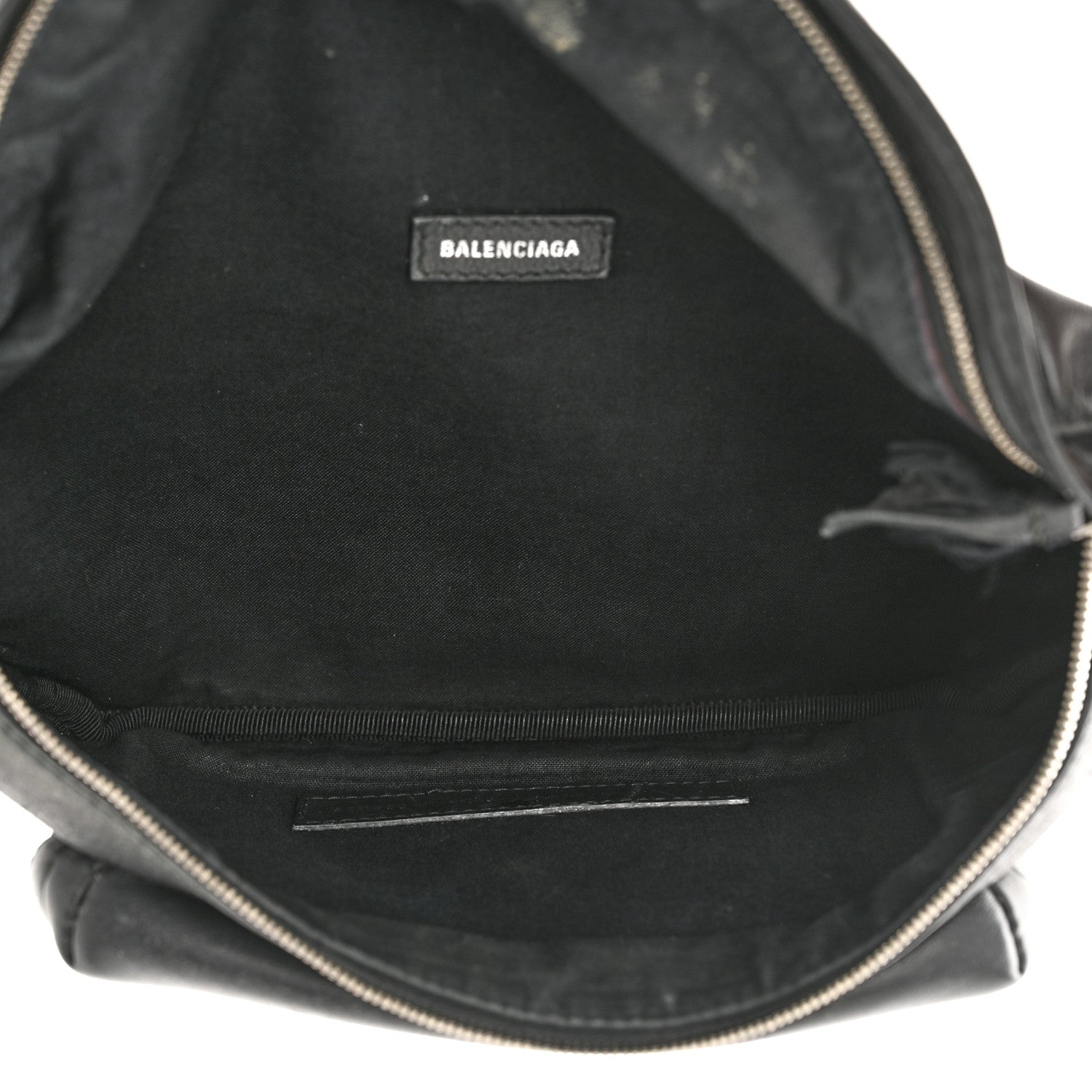 Balenciaga Smooth Calfskin Logo Large Everyday Beltpack Black White 4 of 15