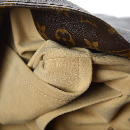 Louis Vuitton Monogram Artsy MM 7 of 12