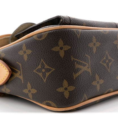 Louis Vuitton Monogram Hudson PM 17 of 21