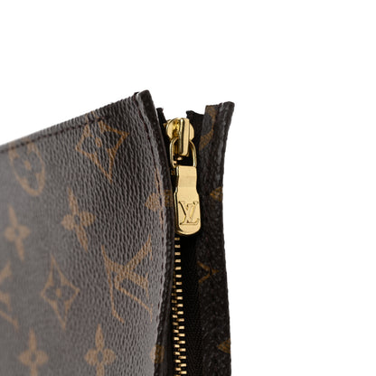 Louis Vuitton Monogram Toiletry Pouch 26 9 of 10