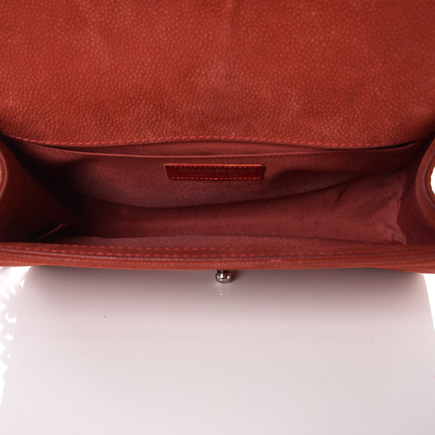 Iridescent Caviar Quilted Medium Boy Flap Red
