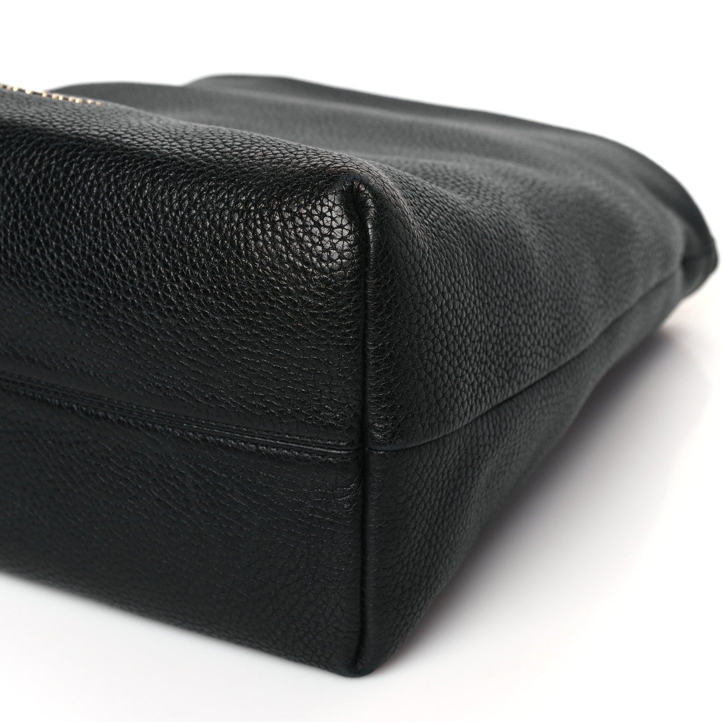 Grainy Calfskin Medium Cale Hobo Black