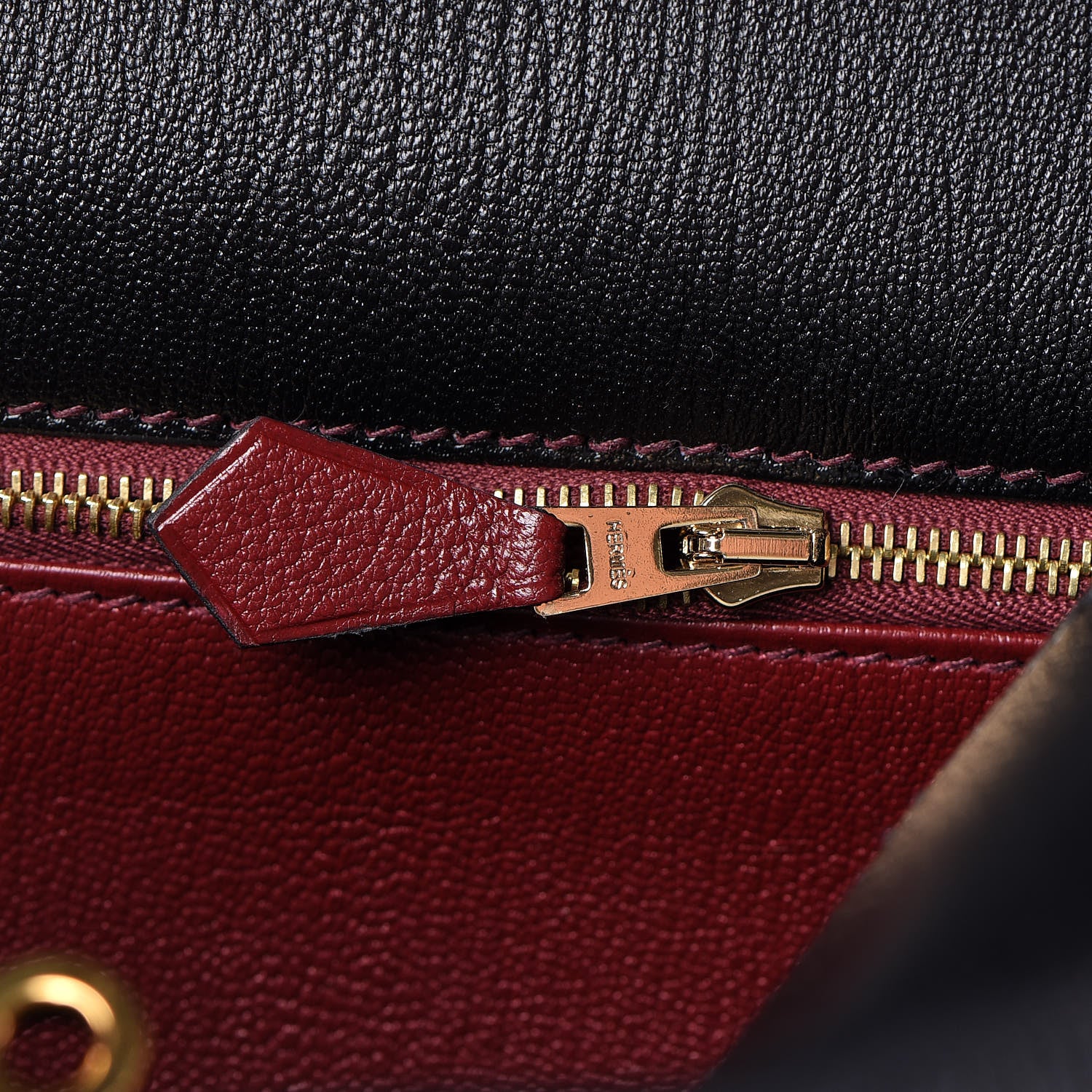 Hermes Chevre Mysore Horseshoe Kelly Sellier 28 Black Deep Red 28 of 36
