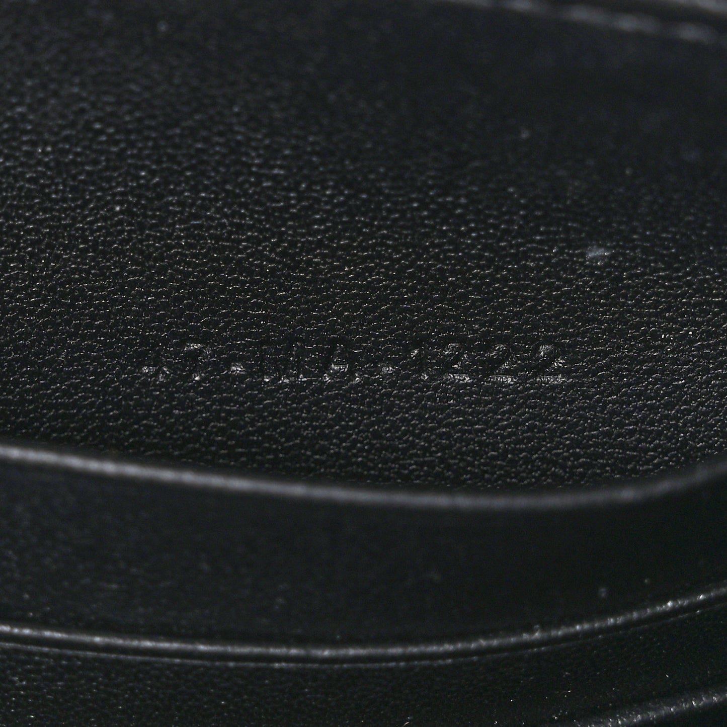 Calfskin Macrocannage Diamond Caro Zipped Pouch With Chain Black