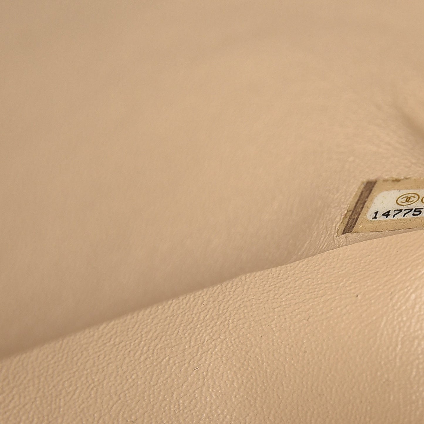 Lambskin Quilted Jumbo Double Flap Beige Clair