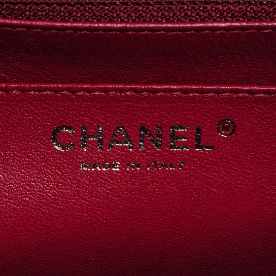 Caviar Jumbo Single Flap Dark Red