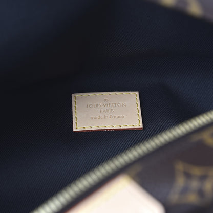 Louis Vuitton Monogram Bumbag 8 of 9