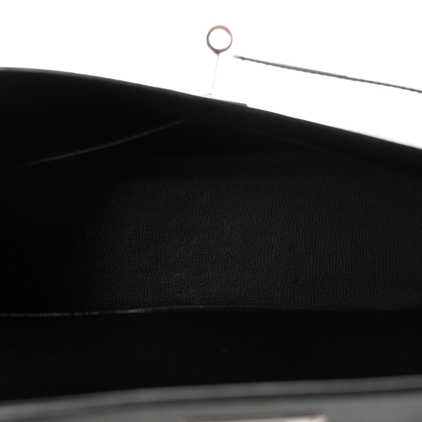 Epsom Kelly Sellier 35 Black