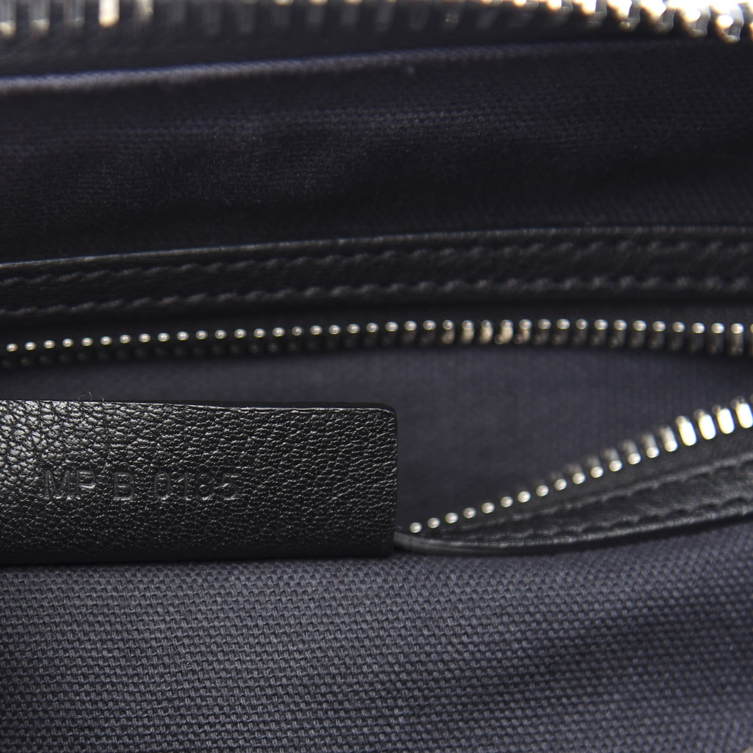 Givenchy Sugar Goatskin Medium Antigona Black 8 of 11