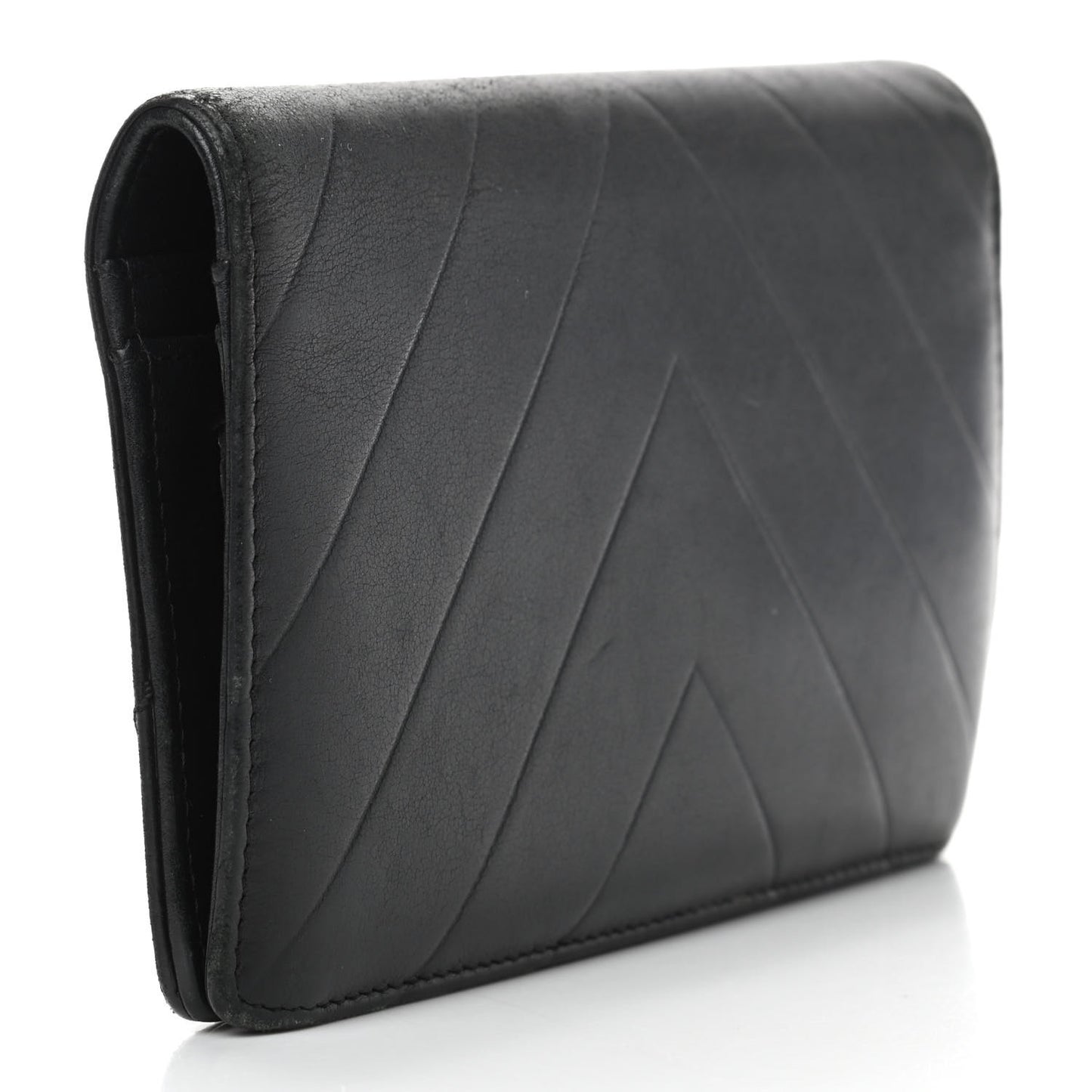 Lambskin Chevron Quilted CC Yen Wallet Black