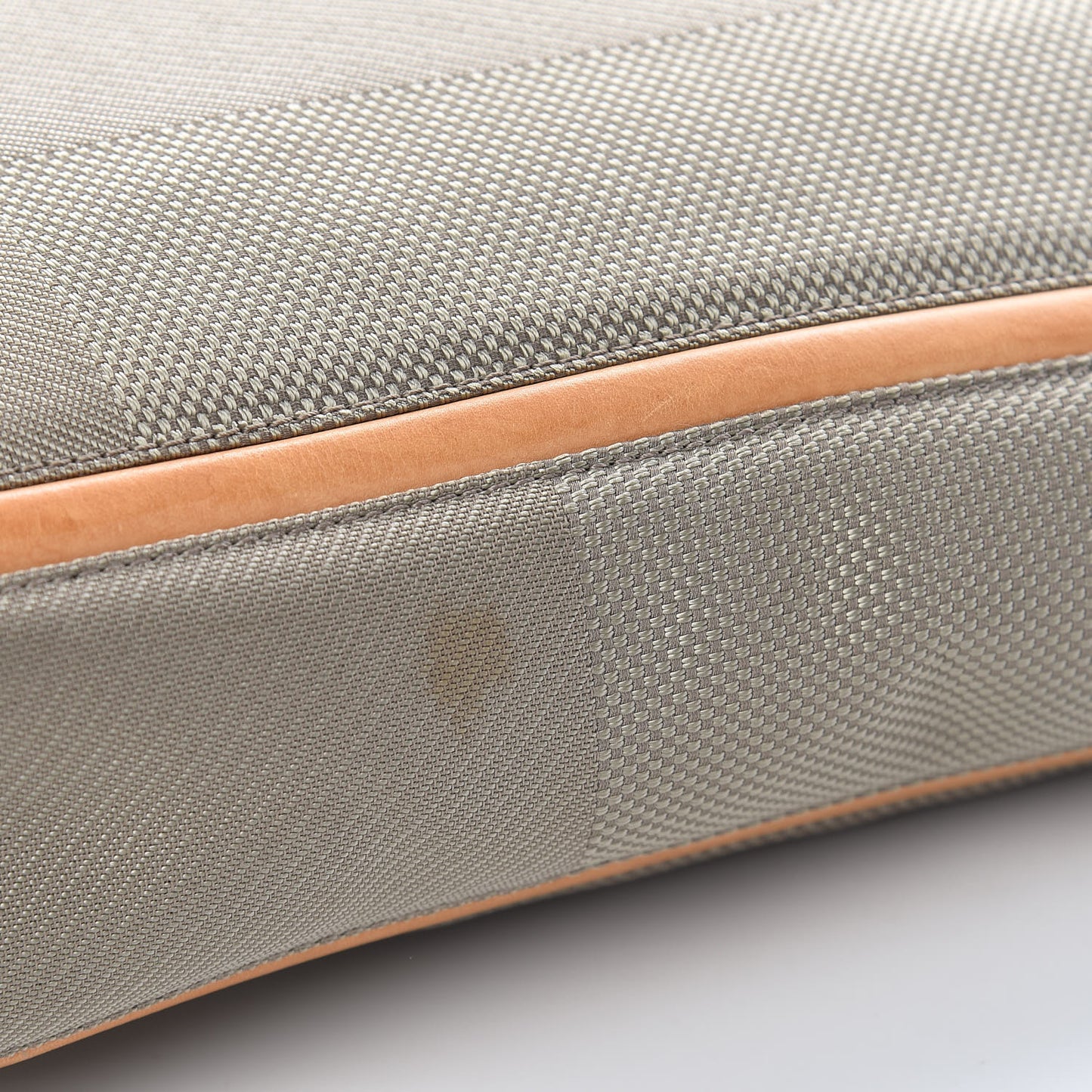 Damier Geant Compagnon Messenger Sable