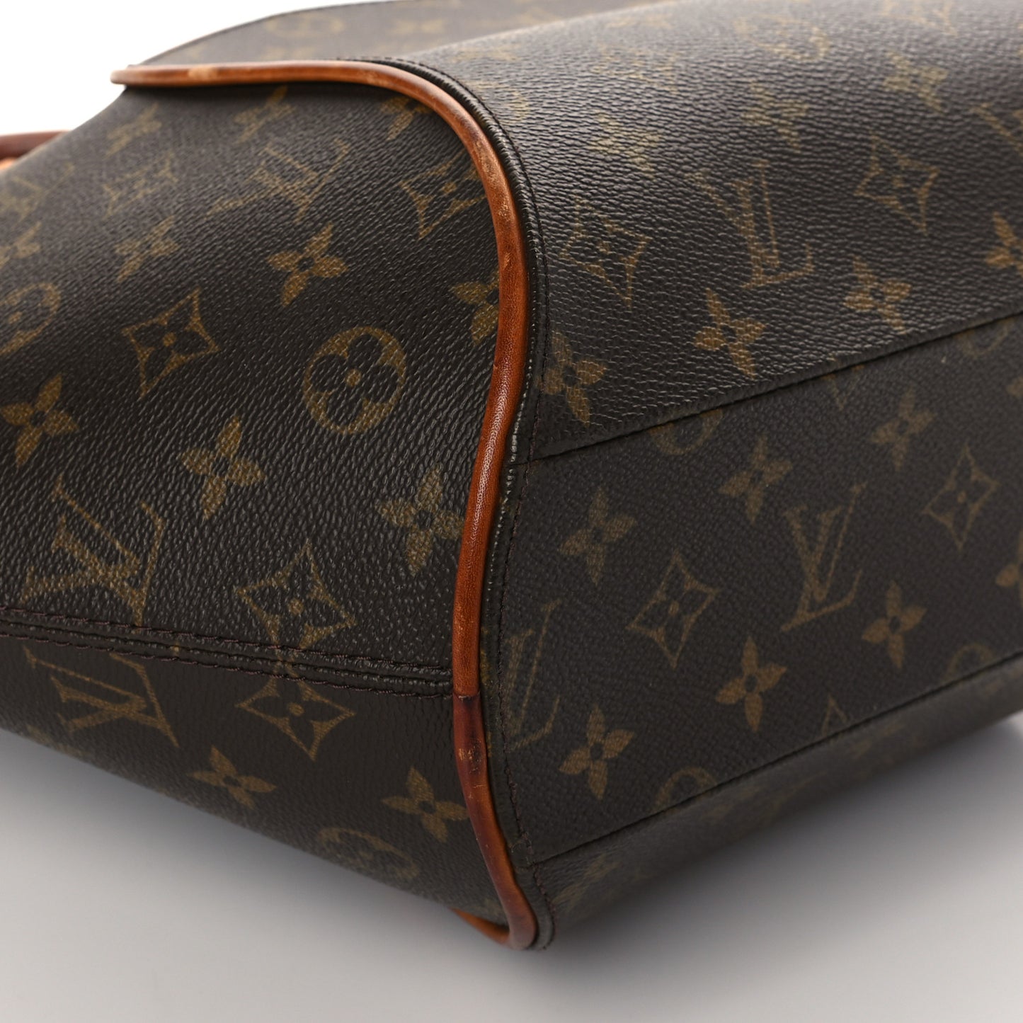 Monogram Ellipse MM