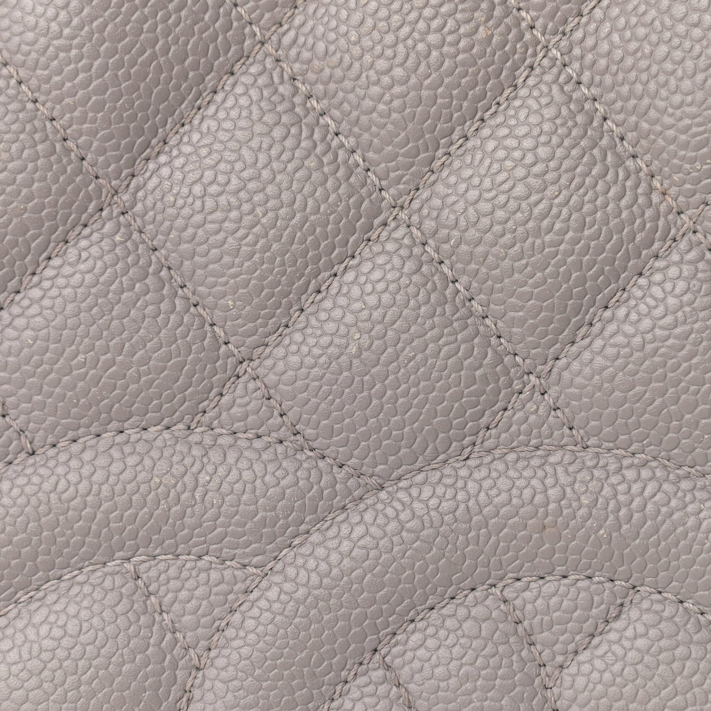 Caviar Quilted Grand Shopping Tote GST Light Grey
