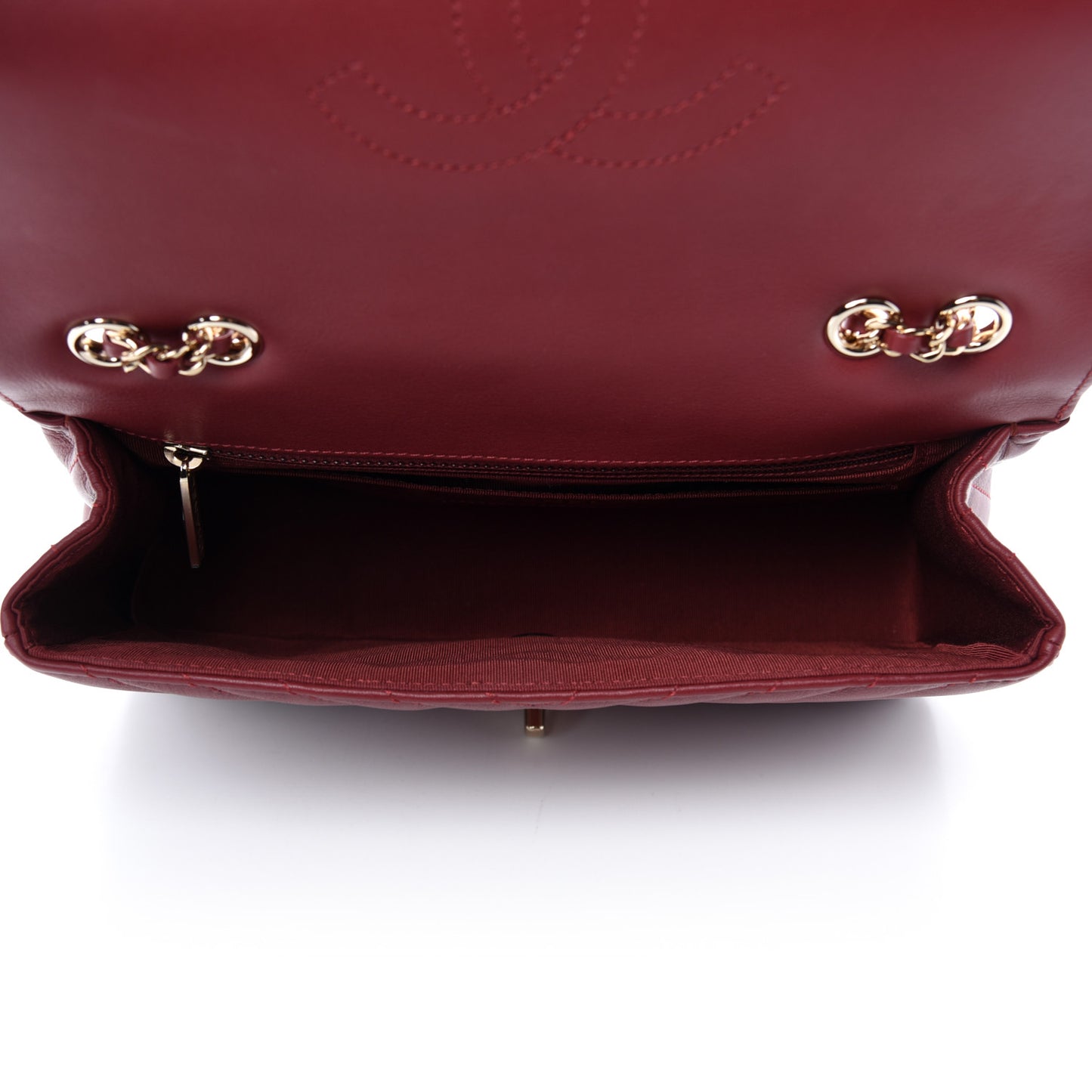 Calfskin Chevron Quilted Small Statement Flap Red