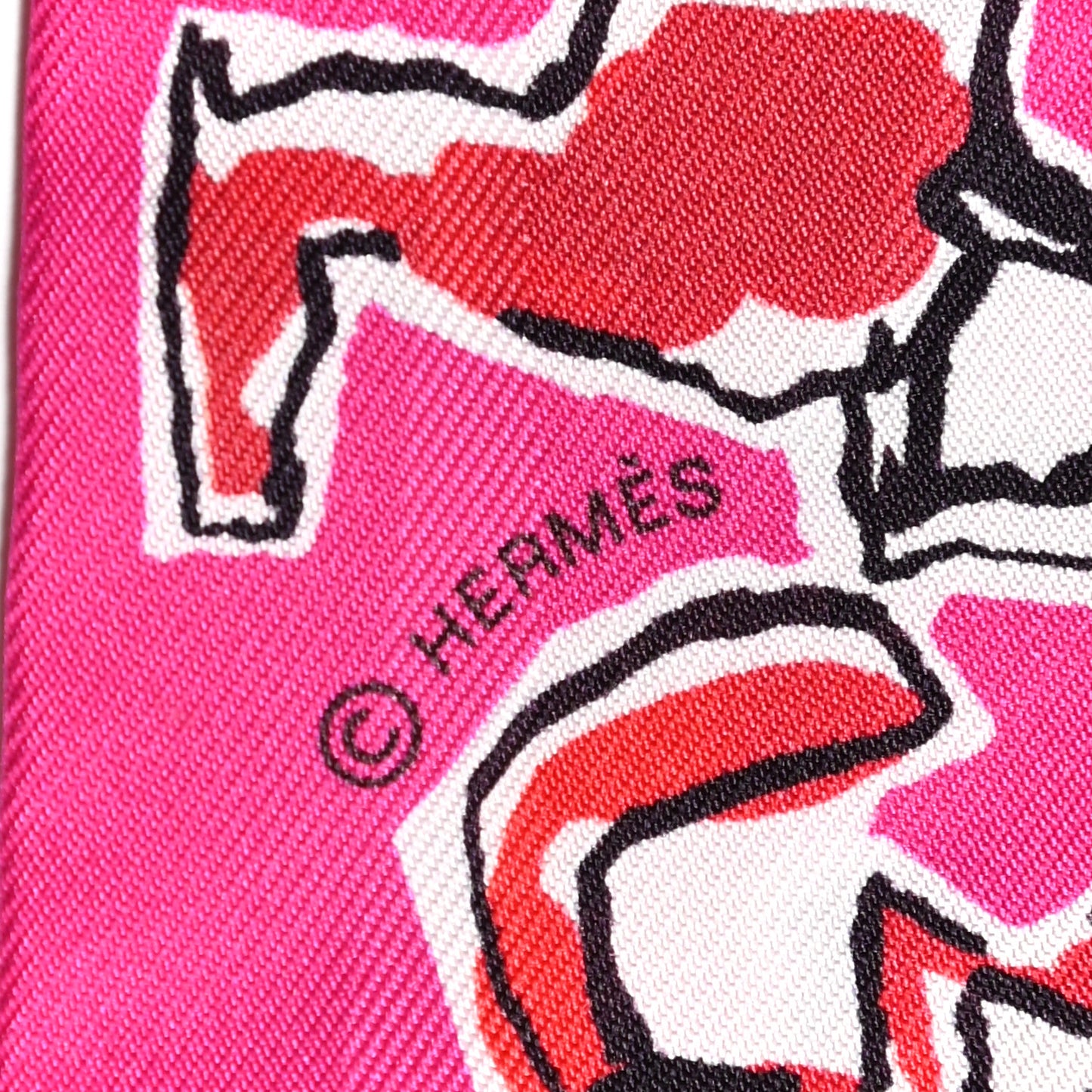 Silk Chevaux En Liberte Twilly Rose Indien Rouge White
