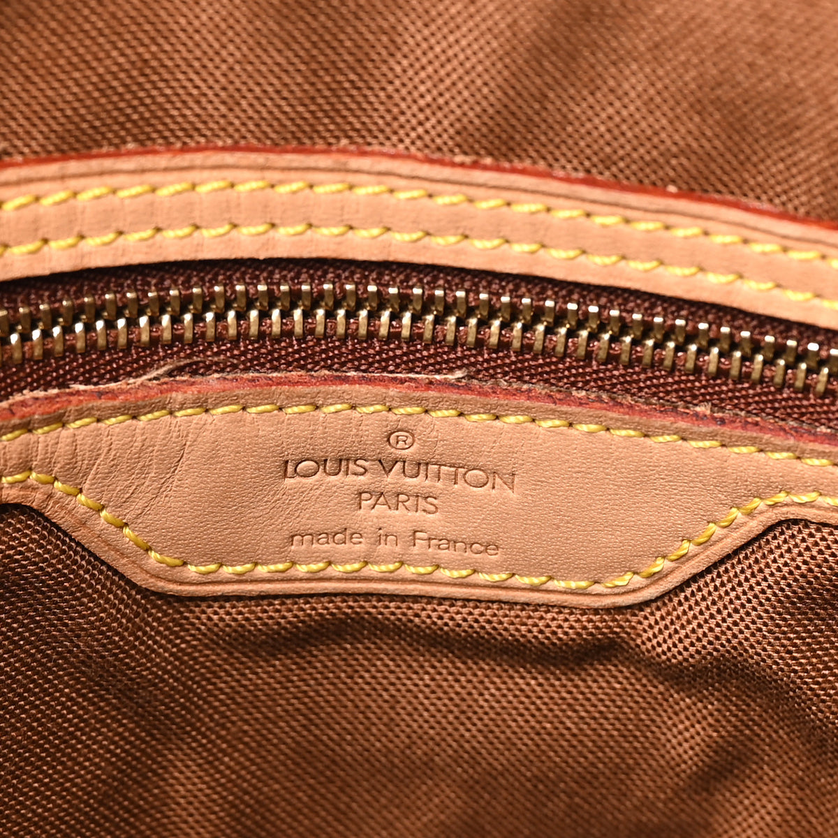 Louis Vuitton Monogram Cabas Mezzo 6 of 10
