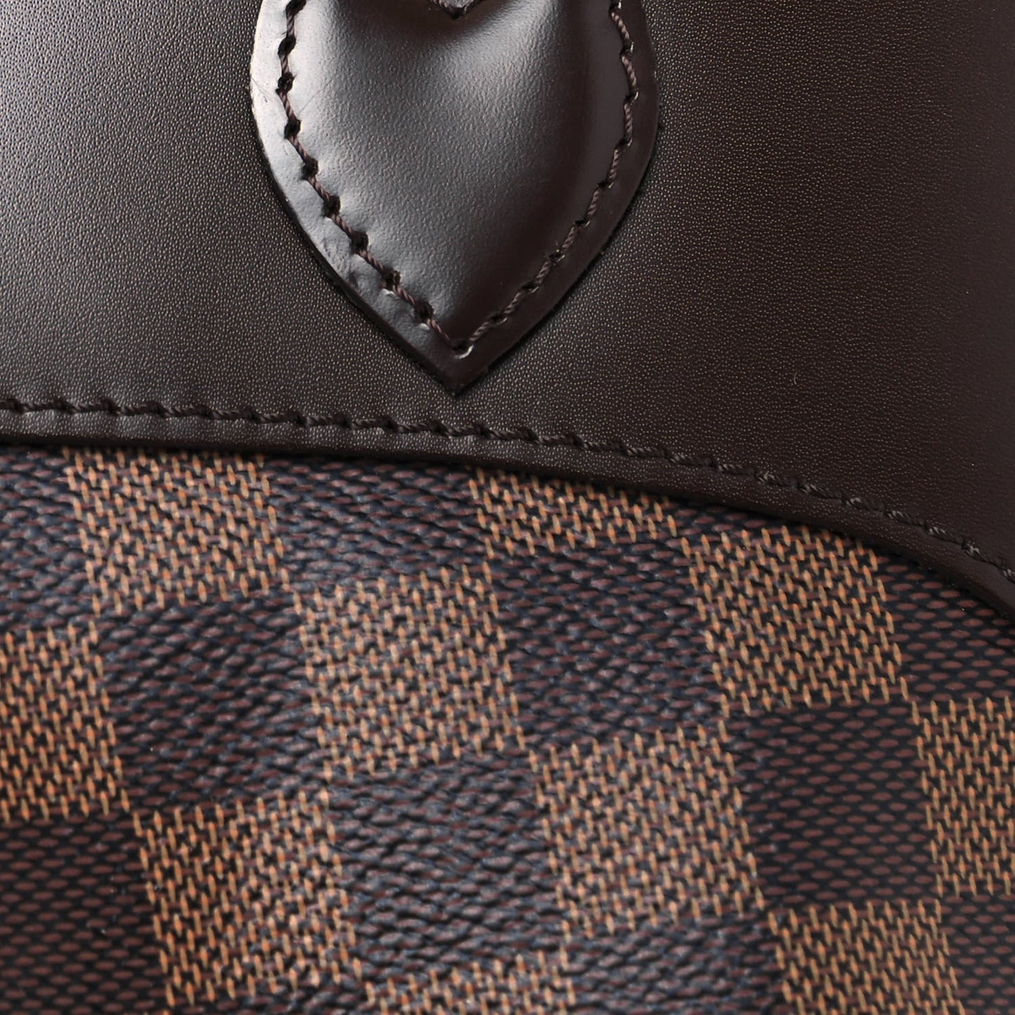 Damier Ebene Salvi