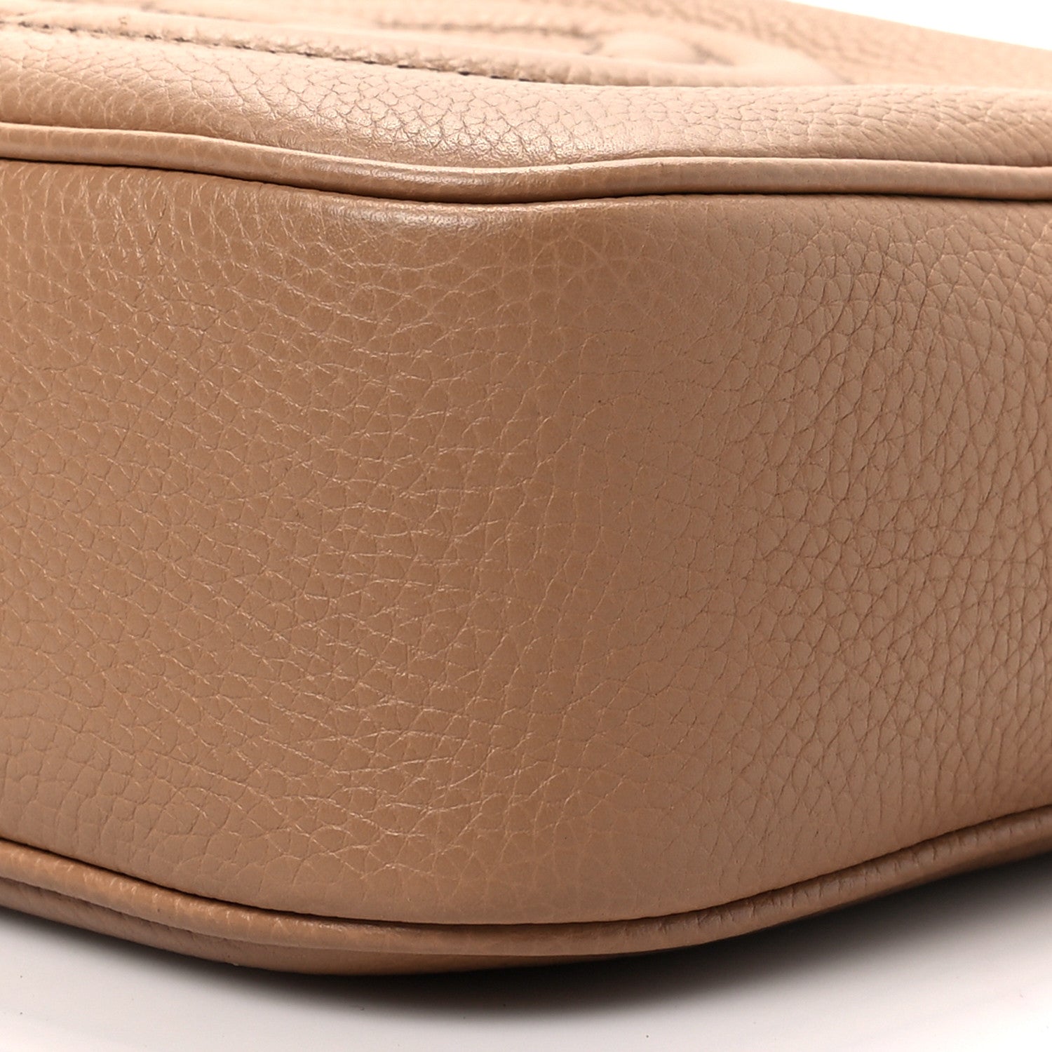 Gucci Pebbled Calfskin Small Soho Disco Bag Camelia 8 of 8