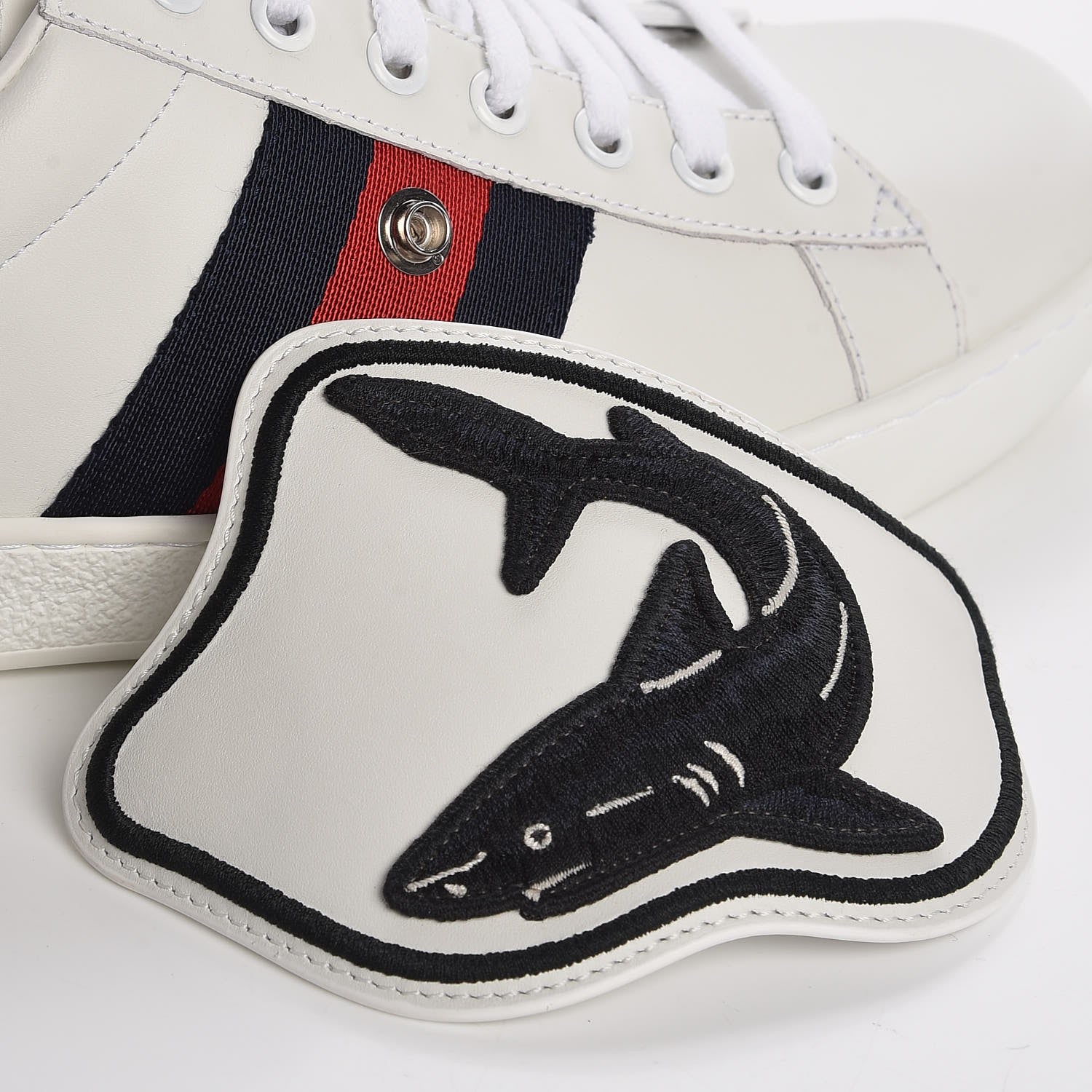 Gucci Calfskin Web Shark Embroidered Mens Ace Sneakers 8.5 White 11 of 12