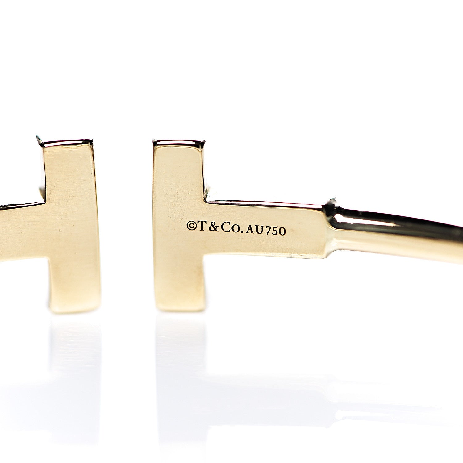 Tiffany 18K Yellow Gold T Wire Bracelet 3 of 3