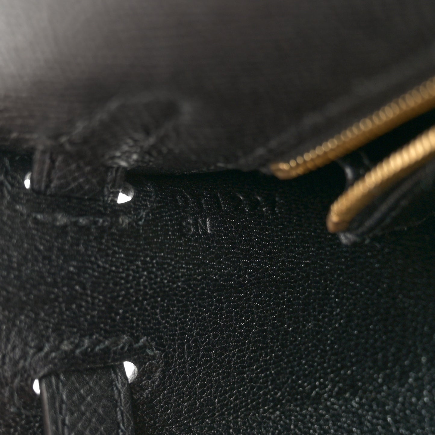 Epsom Kelly Sellier 25 Black