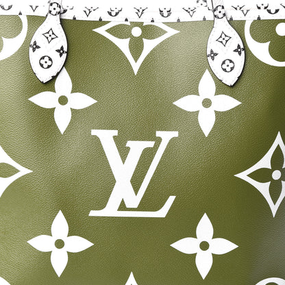 Louis Vuitton Monogram Giant Neverfull MM Kaki 11 of 11